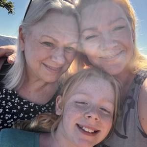 Meet your Posher, Sandy